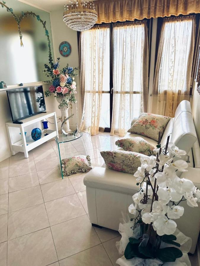 Apartment Casa Di Alice Parma